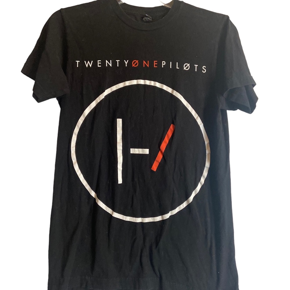 21 Pilots crew neck black short sleeve graphic print band tee tshirt